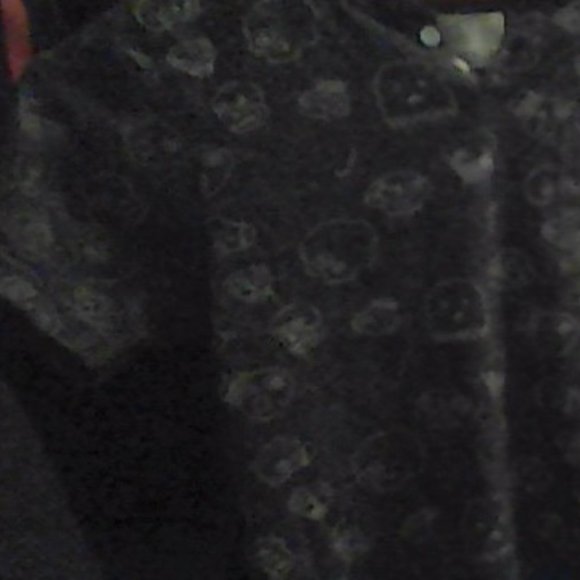 short sleeve boy shirt with skulls and ghost design - Picture 1 of 4